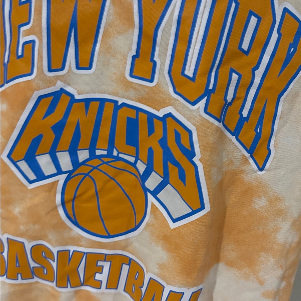 Hybrid NY knicks tie dye sweatshirt women’s medium - Picture 2 of 3
